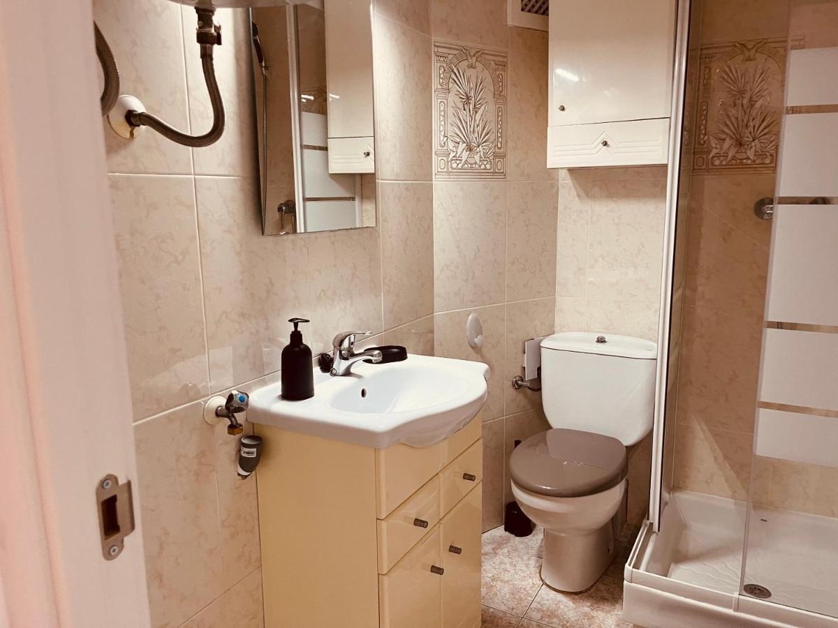 Apartament Al Centre Ideal Parelles A ปลาตจาดาโร ภายนอก รูปภาพ